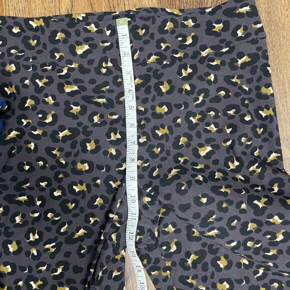 Women's KRAZY LARRY Pull-On Purple w/Leopard Print Ankle Pants- Size 10 - Picture 7 of 9